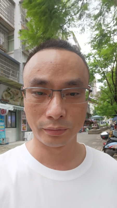 孤狼的第二张照片--丽水相亲服务中心