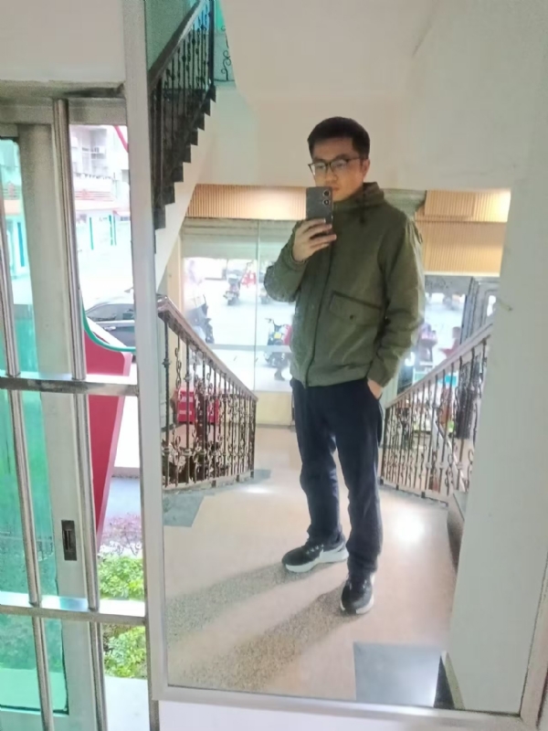 沧海一粟的第六张照片--丽水相亲服务中心