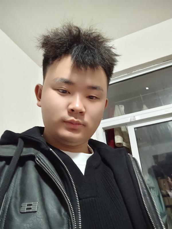 阿龙找对象的第一张照片--丽水相亲服务中心