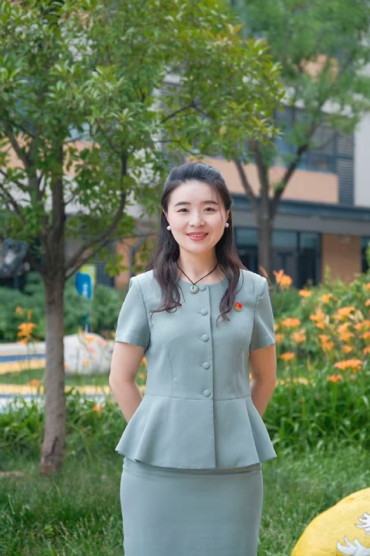 弯弯的第一张照片--丽水相亲服务中心