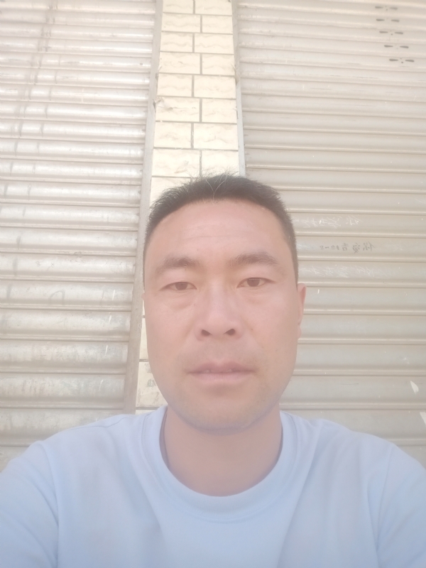 尘缘的第一张照片--丽水相亲服务中心