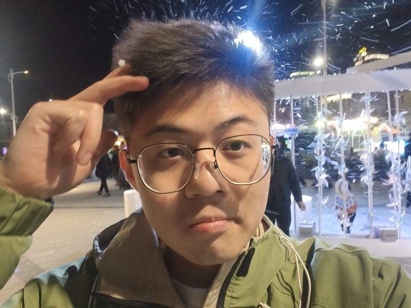 独揽星河的第一张照片--丽水相亲服务中心