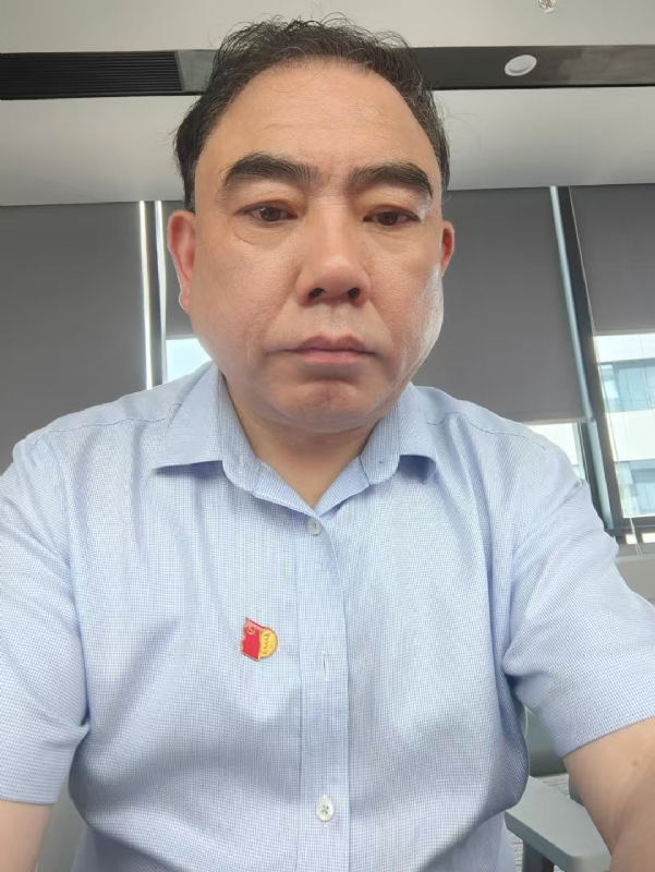 邹先生的第三张照片--丽水相亲服务中心