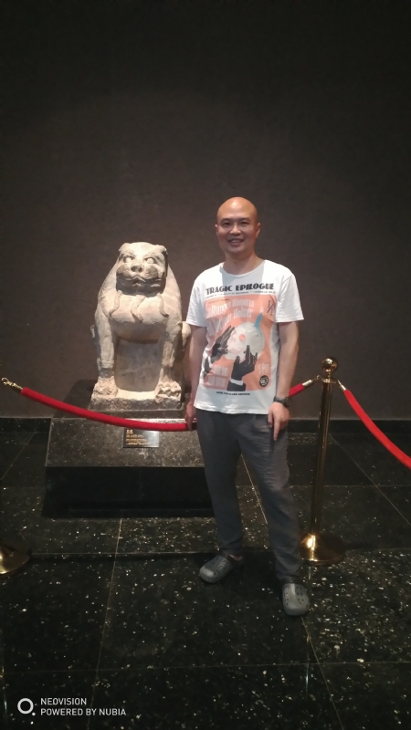 半似如来半似仙的第一张照片--丽水相亲服务中心